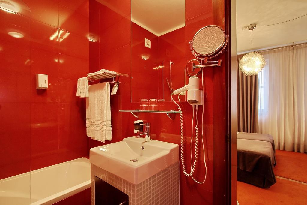 Hotel Mestre De Avis غيمارايش المظهر الخارجي الصورة