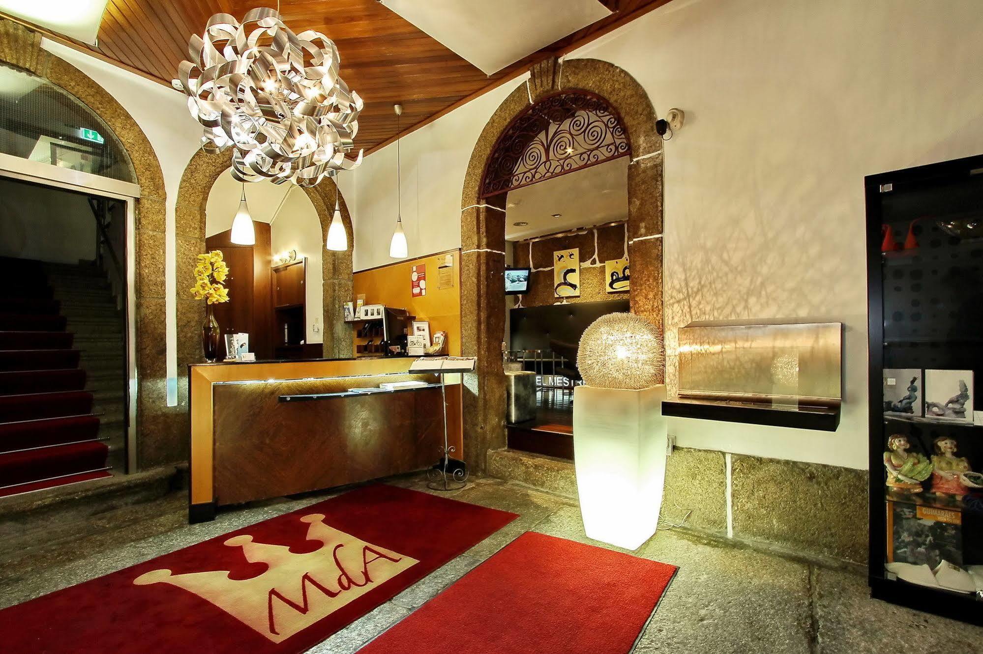 Hotel Mestre De Avis غيمارايش المظهر الخارجي الصورة