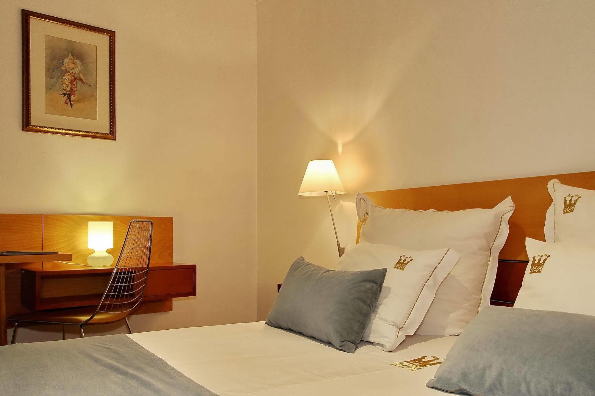 Hotel Mestre De Avis غيمارايش المظهر الخارجي الصورة